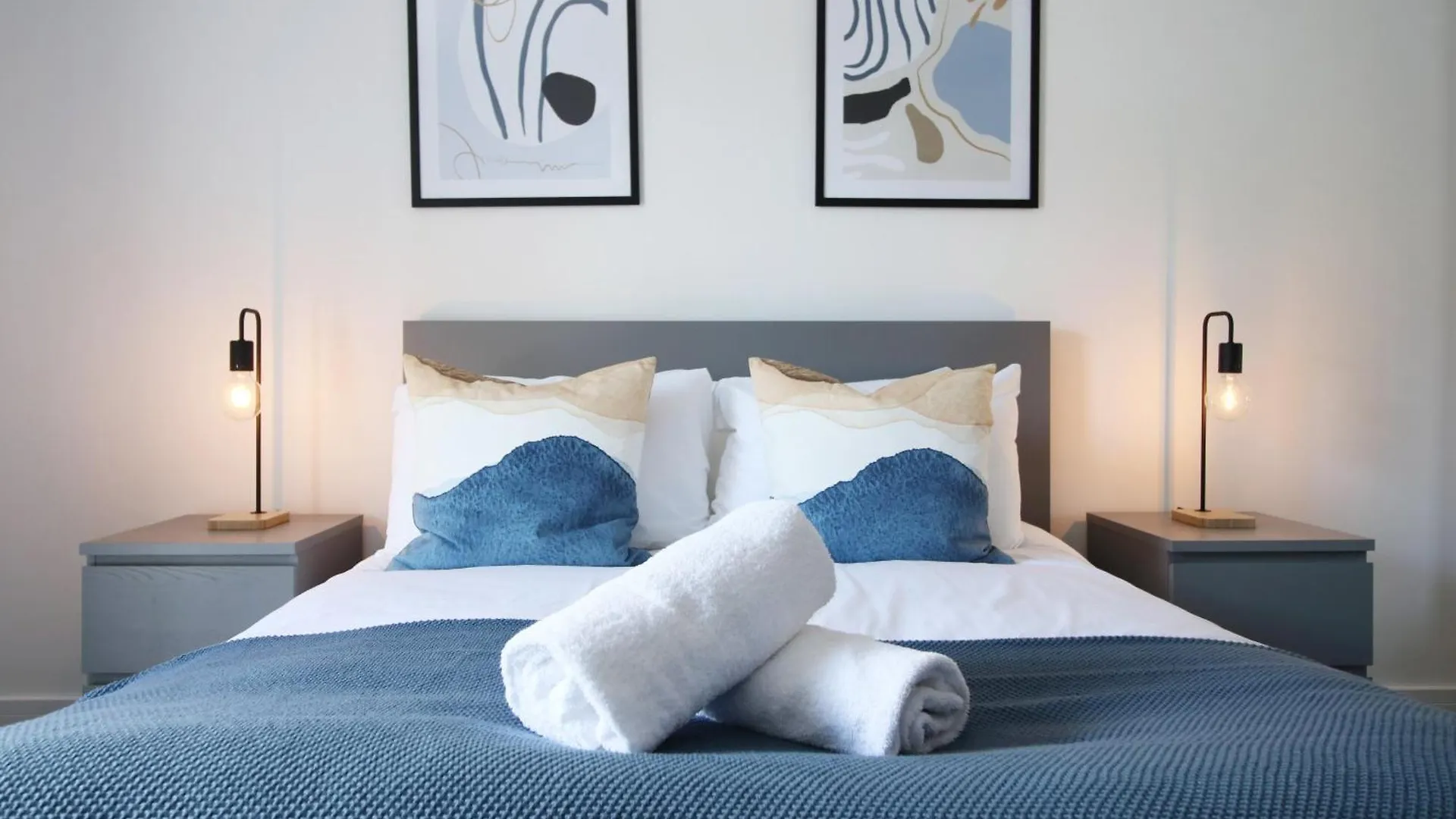 New Modern Cardiff Apartments by Ekliving Luxe