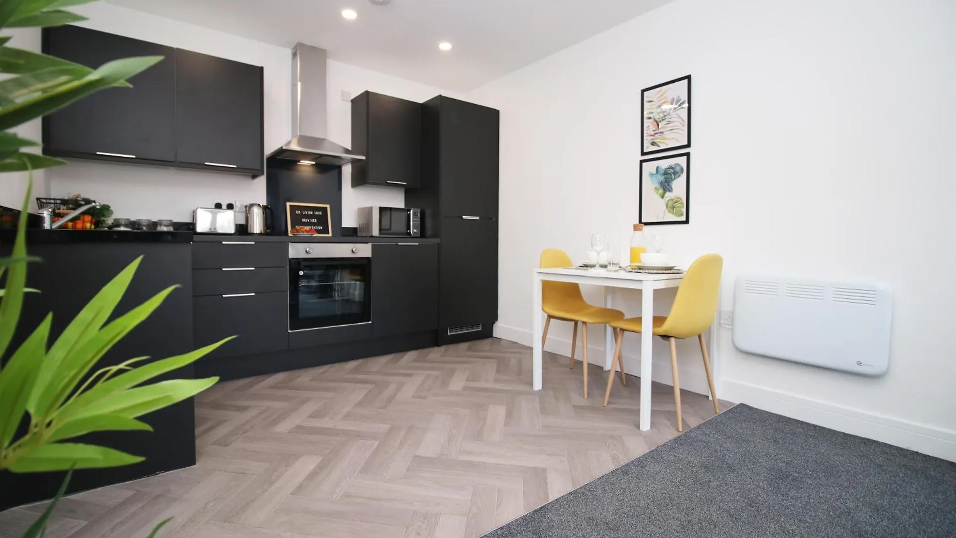 New Modern Cardiff Apartments by Ekliving Luxe 0*,